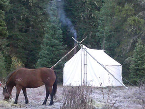 HUNTING TENT WITH STOVE