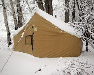 Montana Lodge Tent in snow
